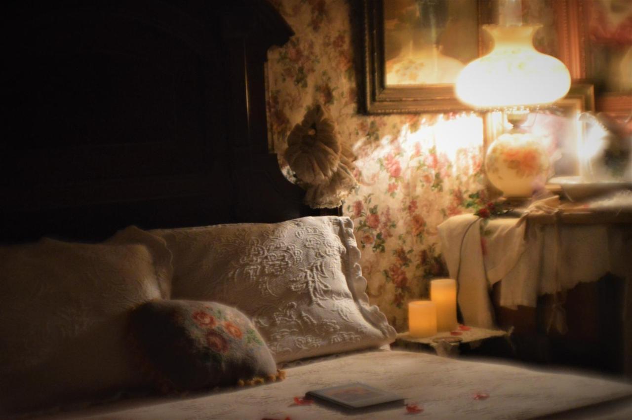 Carleton House Bed And Breakfast Bonham 외부 사진