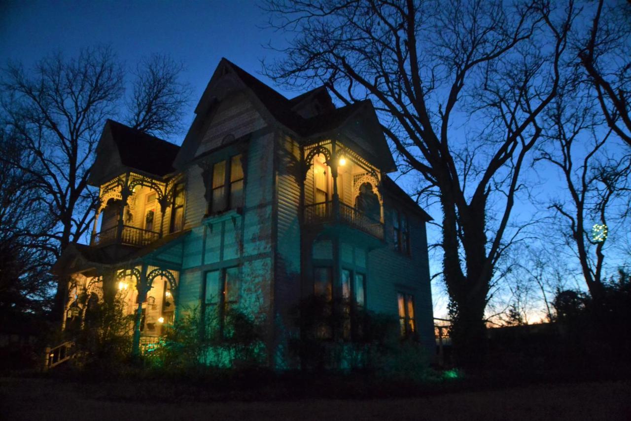 Carleton House Bed And Breakfast Bonham 외부 사진